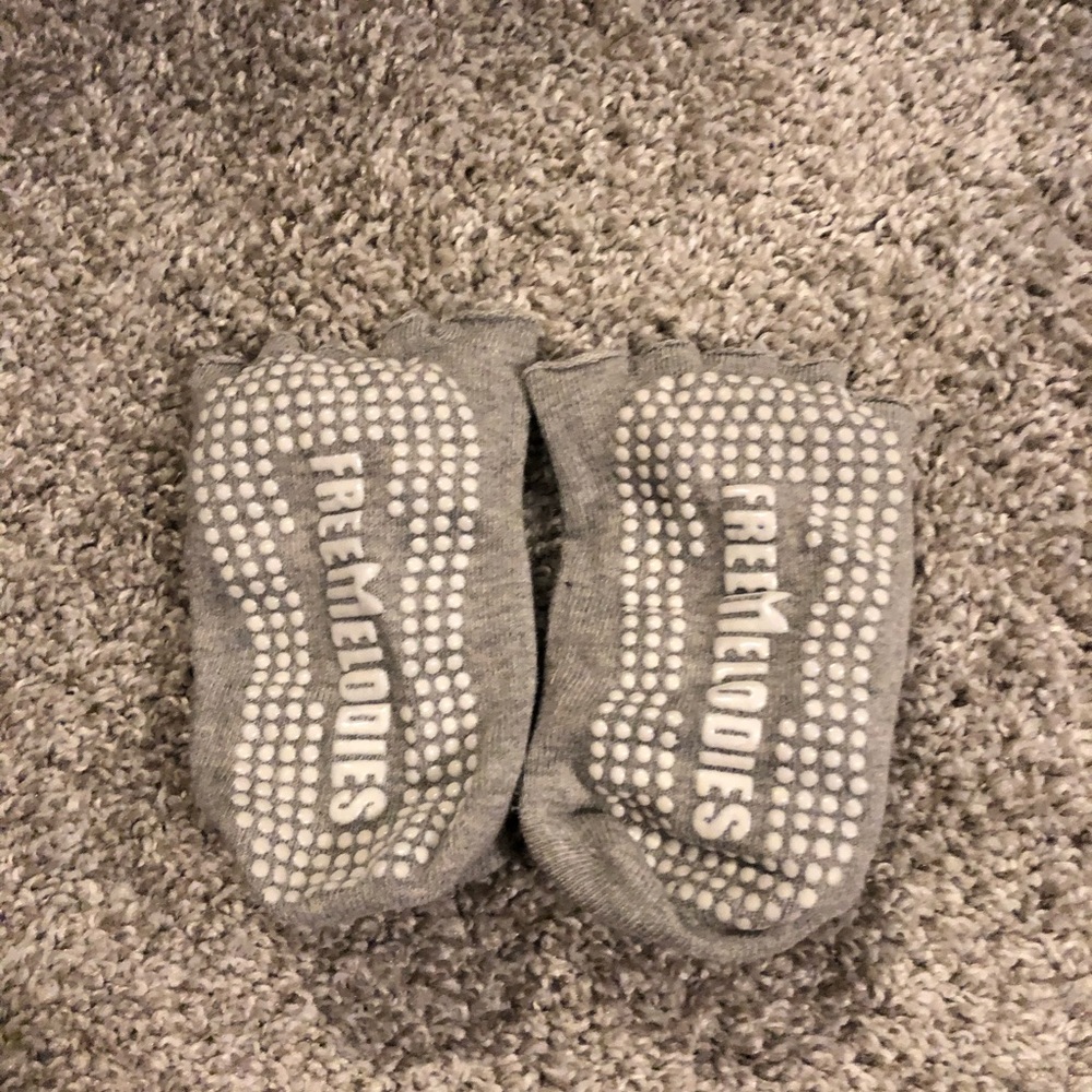 Open toes workout yoga sticky socks